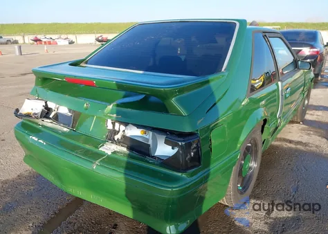 1987 Ford Mustang Gt z USA, uszkodzony, nr VIN 1FABP42E8HF253182